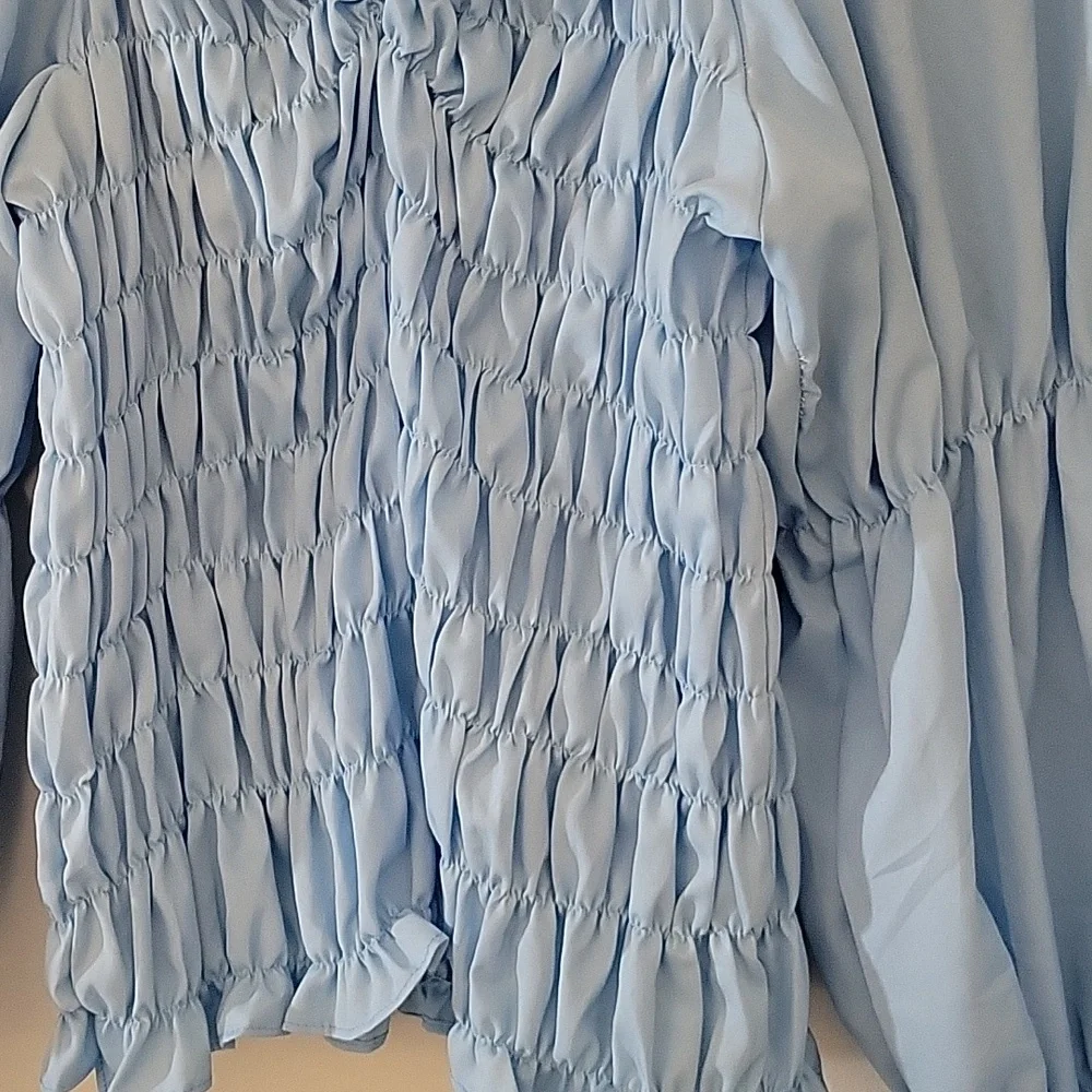CUTE BABY BLUE LONGSLEEVE TOP - Picture 5 of 11